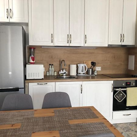 Sunny Shore Burgas Apartment Ngoại thất bức ảnh