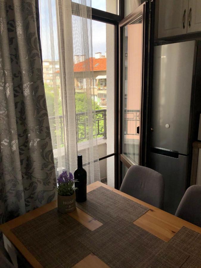 Sunny Shore Burgas Apartment Ngoại thất bức ảnh
