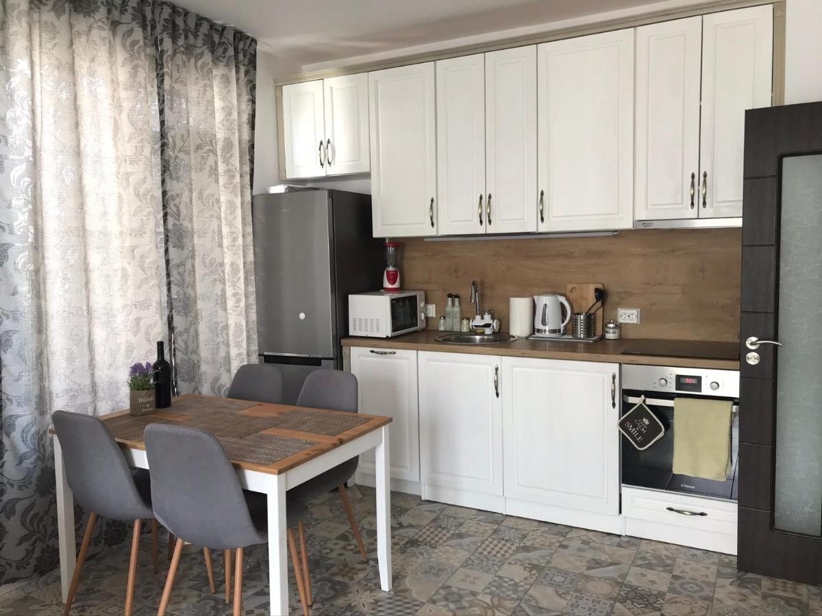 Sunny Shore Burgas Apartment Ngoại thất bức ảnh